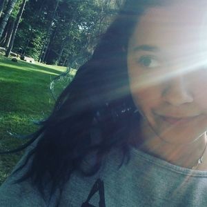 Meet your Posher, Lexi